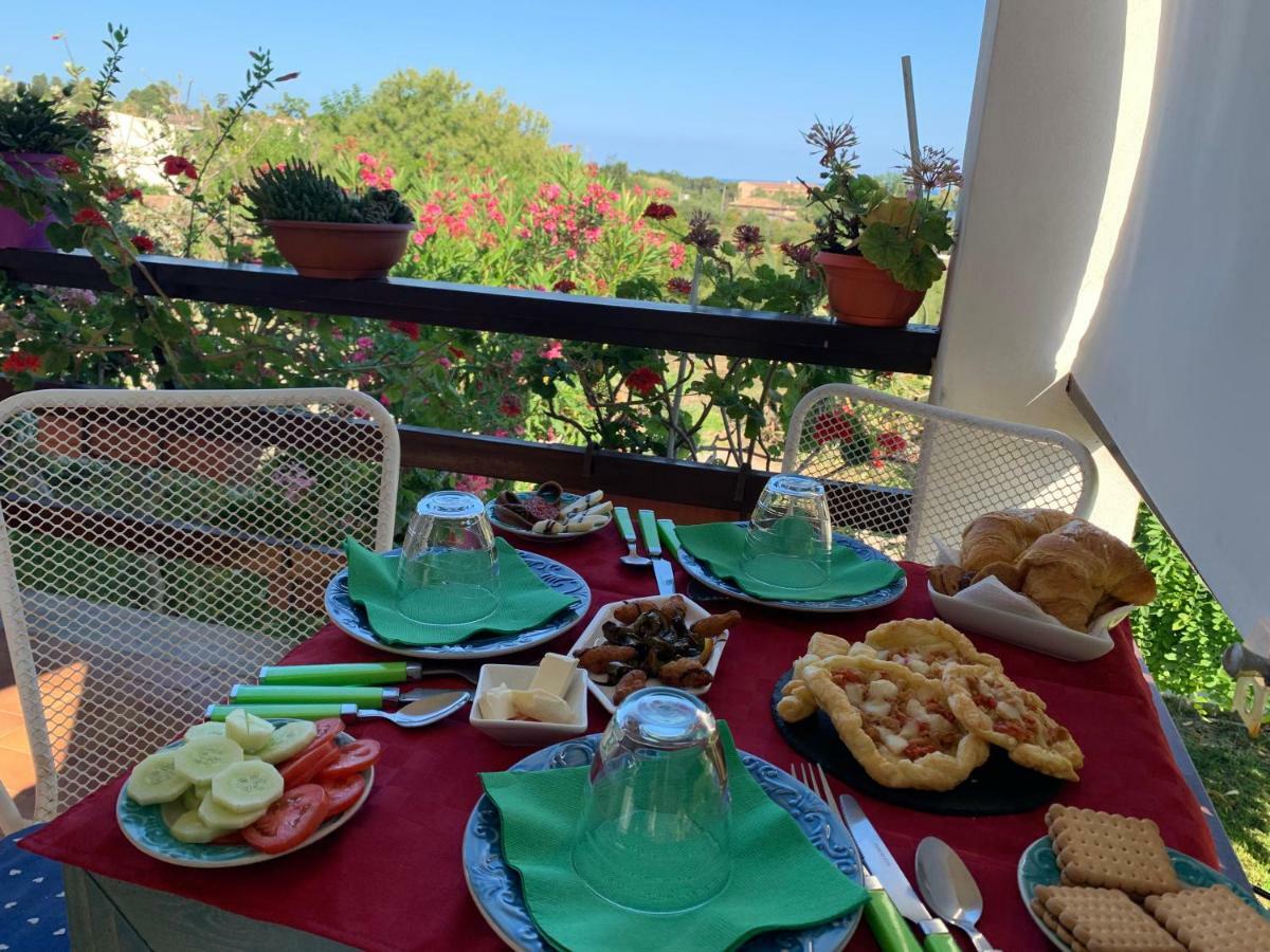 B&B A Casa Di Picci Santa Domenica  Exteriér fotografie